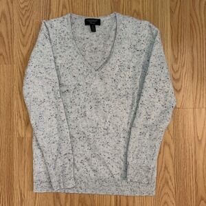 Charter Club Cashmere Sweater Size XS Grey Luxury Knit Pullover Soft V-Neck Cozy